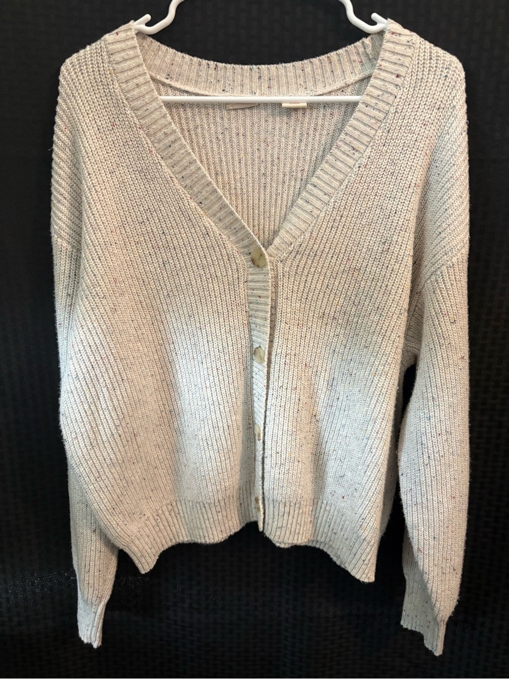 Levi's Cream V-Neck Button-Front Knit Cardigan